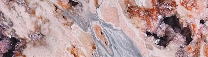 B71135E3-820B-4E9D-9504-06395E13DBF3